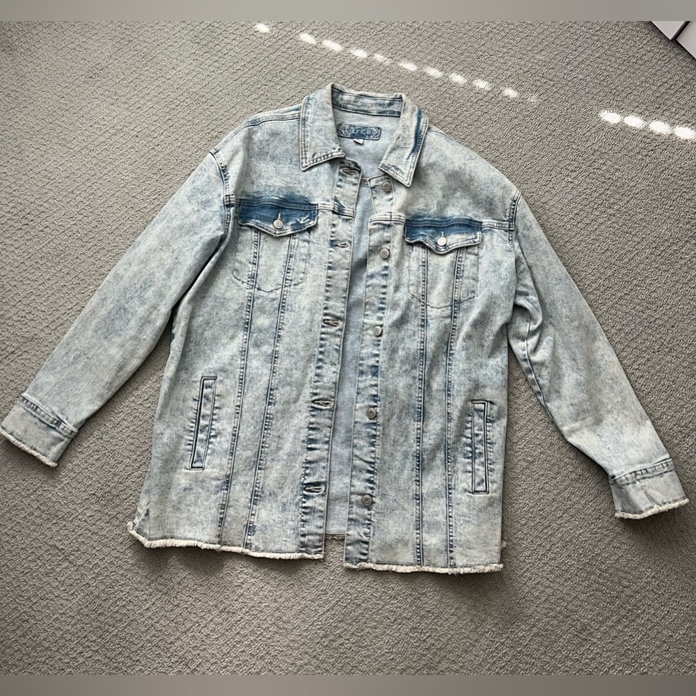 Woman’s jean jacket from maurices. Worn once